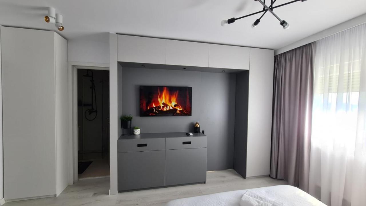 Government Deluxe Studio By Magic Apartments Bucharest Luaran gambar