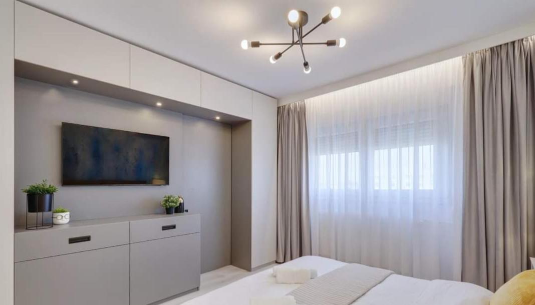 Government Deluxe Studio By Magic Apartments Bucharest Luaran gambar